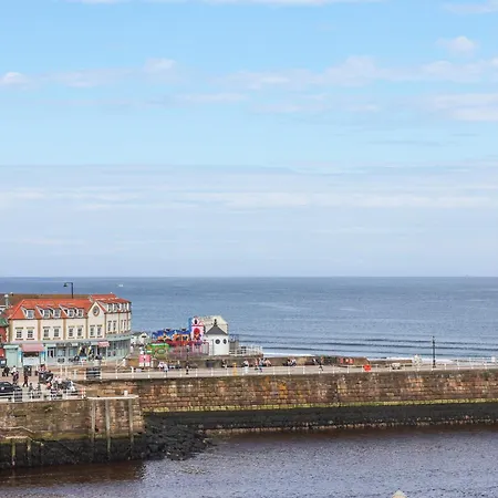 Fingers * Whitby