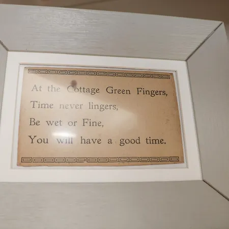 Fingers * Whitby